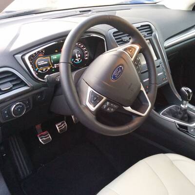 Ford Mondeo (2015)