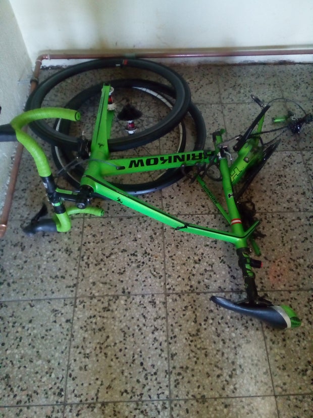 Radfahrer stirbt nach Auto-Unfall: Fahrerflüchtiger ausgeforscht