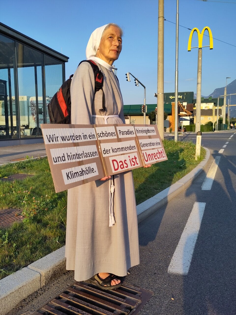 Klima-Kleber stören Schulbeginn in drei Bundesländern