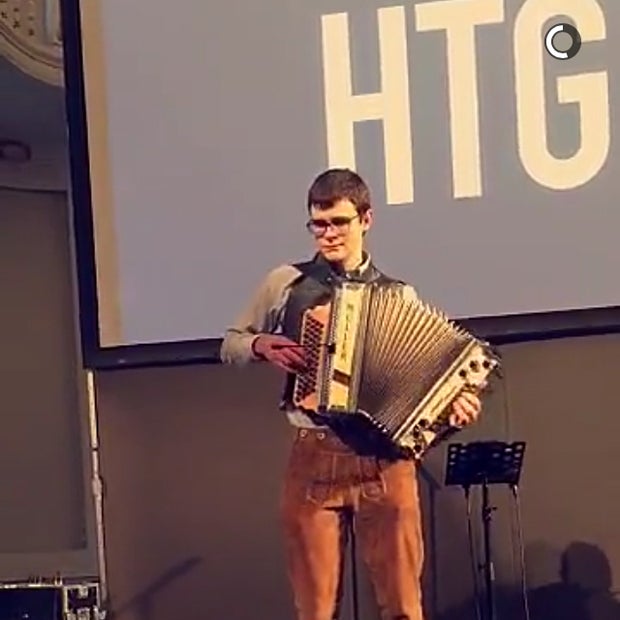 Paris Hilton postet aus Graz