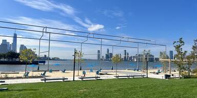 Gansevoort Peninsula