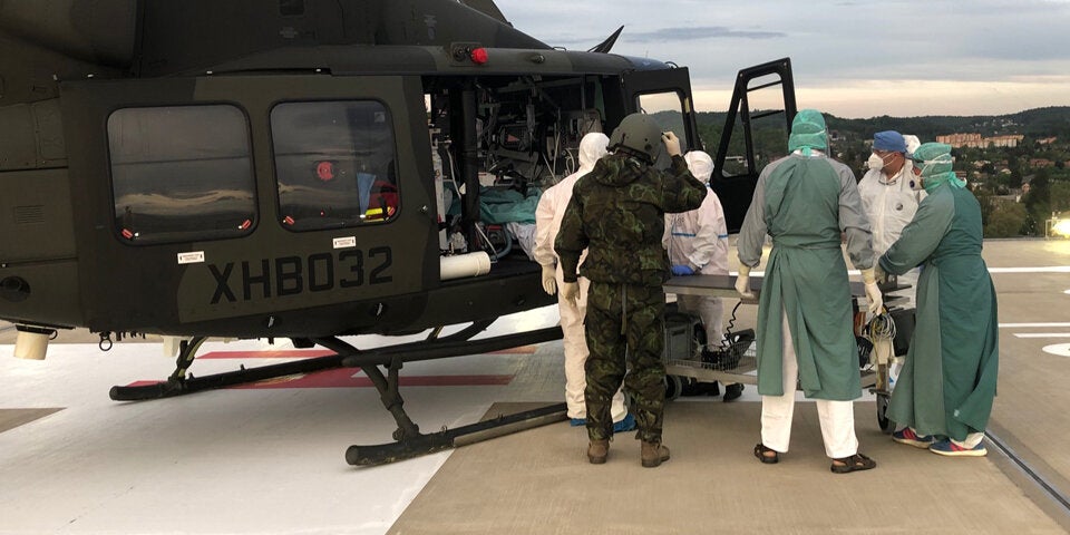 Helikopter Corona-Patient aus Montenegro wird in Graz behandelt