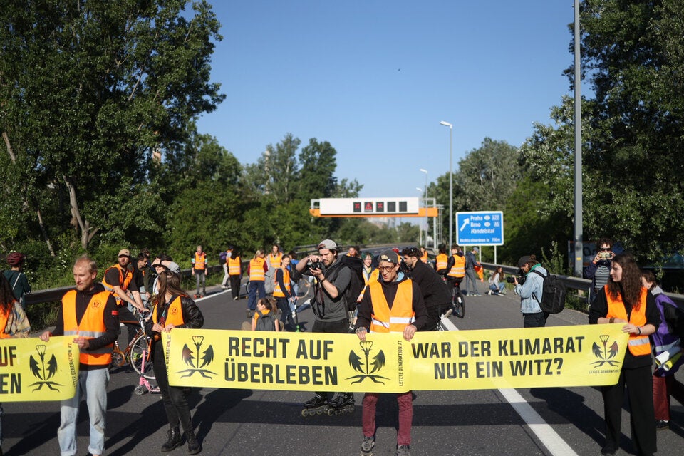 Protest auf der Ost Autobahn