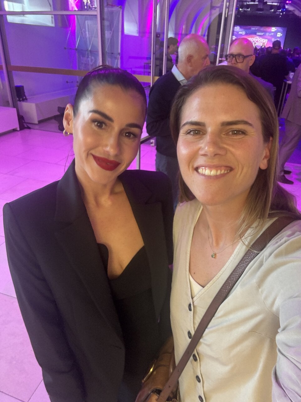 Sarah Engels plauderte mit oe24-Reporterin Nathalie Martens.
