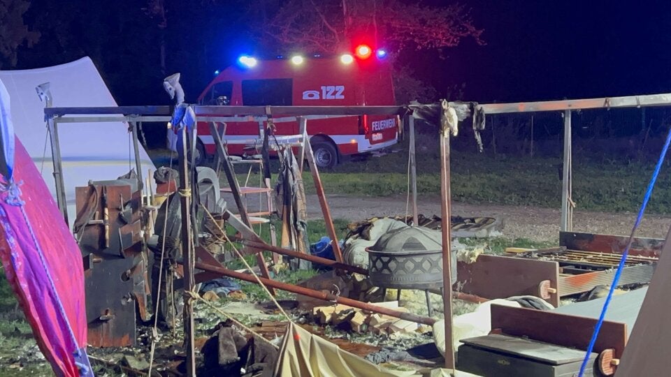 Zeltbrand bei Mittelalterlager