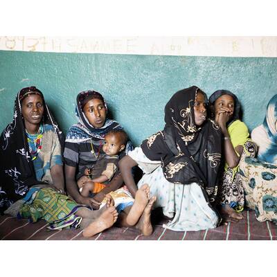 Uschi Fellner mit Almaz Böhm in Äthiopien