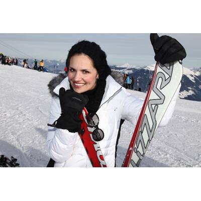 Lauda flog VIPs in den Schnee