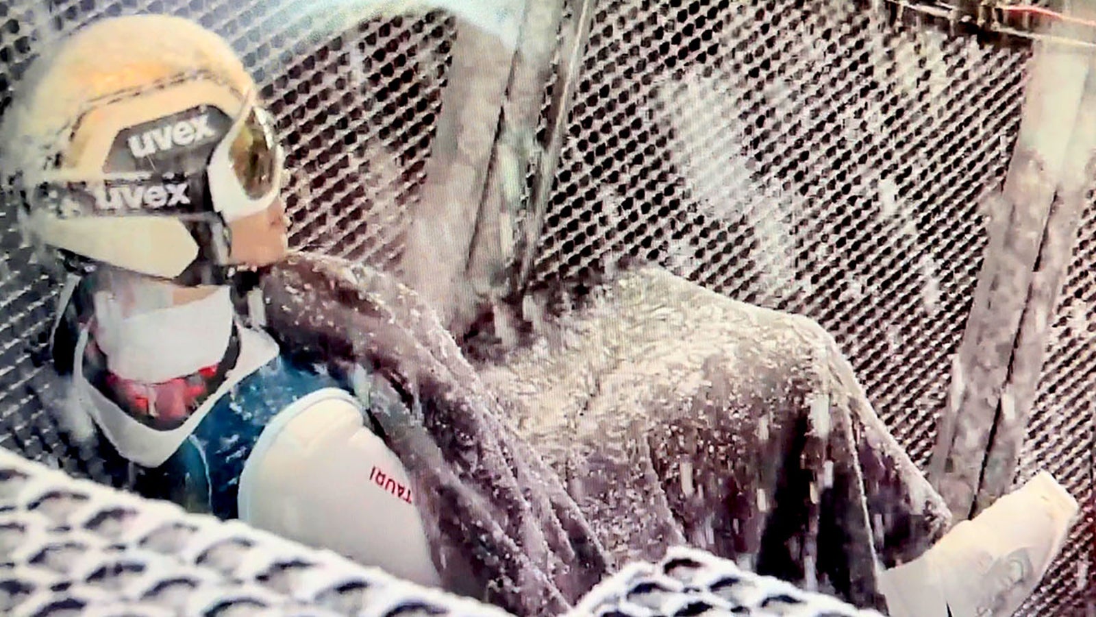 Skisprung-Krimi in Predazzo nach Wettersturz entschieden Kép