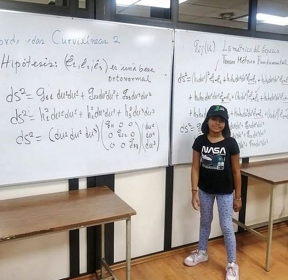 Ahara Pérez Sánchez/instagram