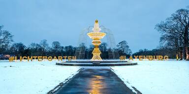 Lichterzauber in Laxenburg: &rsaquo;ILLUMINA&lsaquo; feiert 5 Jahre Magie im Schlosspark