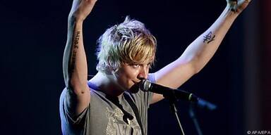 Im Mai erschien das zweite Studioalbum der Band