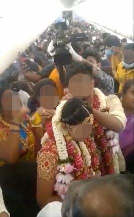 Indischer Paar bei Hochzeit