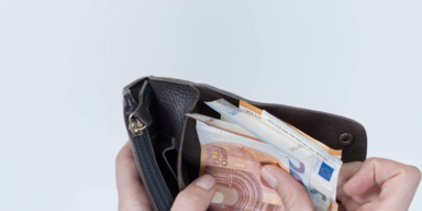 „Schock-April!“ – Diese Preisexplosionen treffen jetzt JEDEN Österreicher