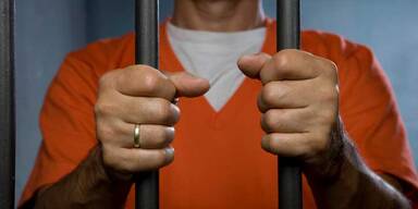 32 Mal in zwei Jahren: H&auml;ftlinge gingen mit Betreuern Pizzaessen