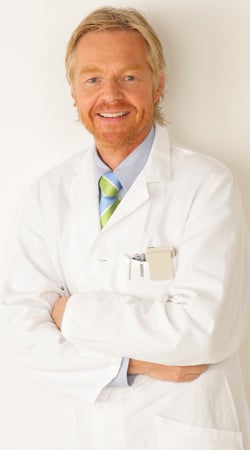 Internist Friedrich Hoppichler warnt vor Lichtmangel.