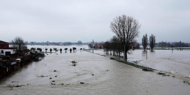 Ein Toter auch in Norditalien