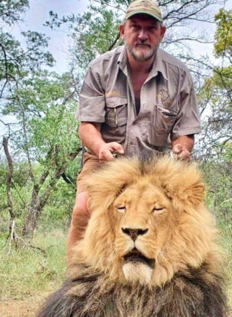 Großwildjäger Riaan Naude