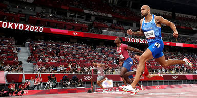 Jacobs feiert Gold in 100M-Sprint