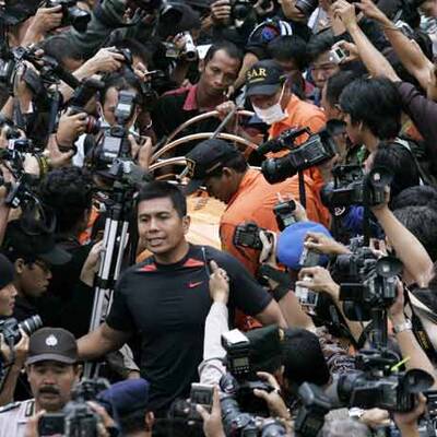 Bombenanschlag auf Luxushotel in Jakarta