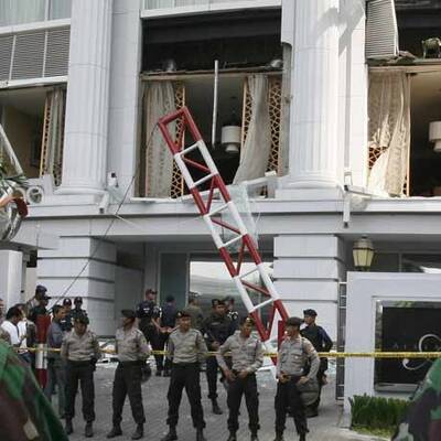 Bombenanschlag auf Luxushotel in Jakarta