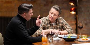Jamie Oliver und Tim Mälzer