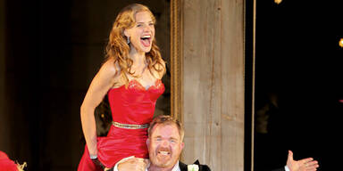 Premiere: "Jedermann" mit neuer Buhlschaft