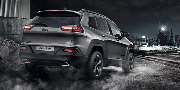 Cherokee & Renagade als „Night Eagle“