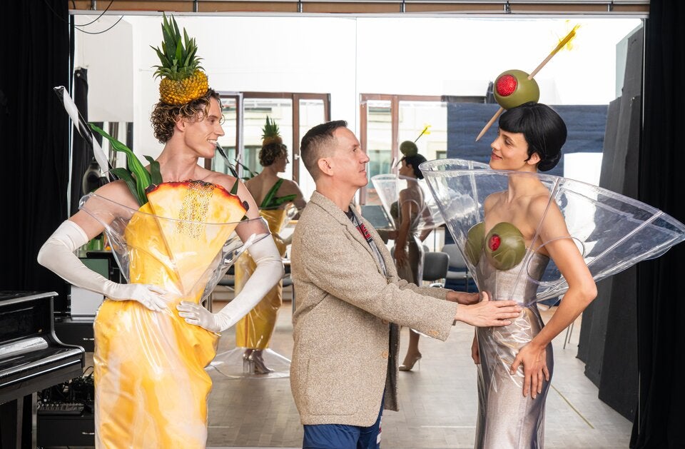 Im Berliner Friedrichstadt-Palast läuft die Show mit Traumkostümen von Jeremy Scott. 