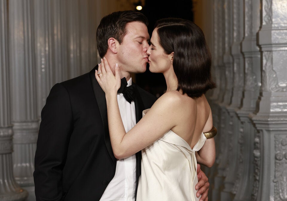 Glanz, Herzbeben & heiße Einblicke bei der „LACMA