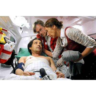 Vier Frauen und ein Todesfall - Feierabend