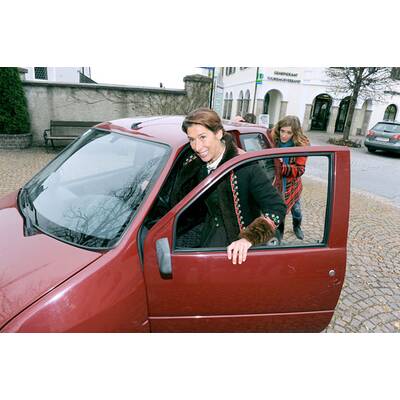 Vier Frauen und ein Todesfall - Liebesfalle