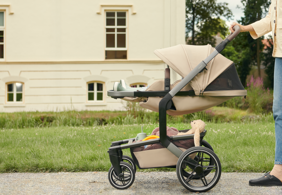 Durchdachtes Design für alle Lebenslagen: Der Joolz Day5 macht Eltern und Kinder glücklich