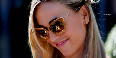 Ecclestone lobt sexy Test-Pilotin Jorda