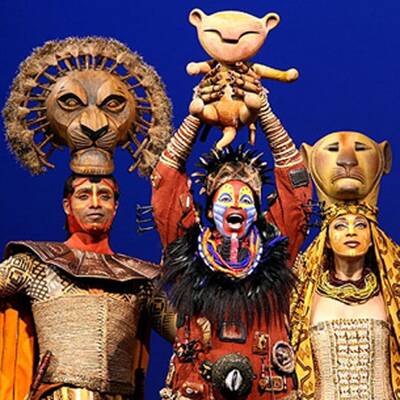 Rihanna - Queen of Downloads