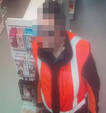 Falscher Elvis stahl künstliche Vagina aus Erotik-Shop