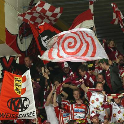 So feiern die KAC-Cracks den Jubiläumstitel