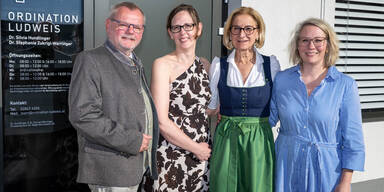 Er&ouml;ffnung des neuen &Auml;rztehaus in Ludweis