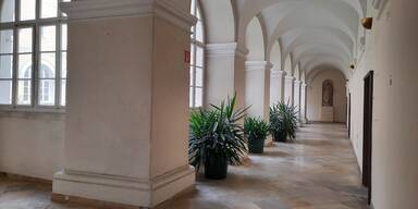 100 neue Studierende: Kirchliche Hochschule er&ouml;ffnet