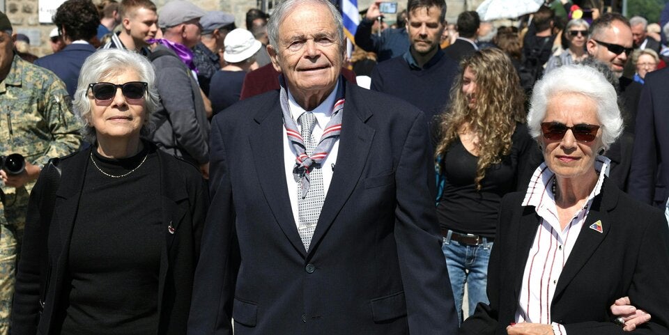 Gedenken mit Überlebenden und Hinterbliebenen