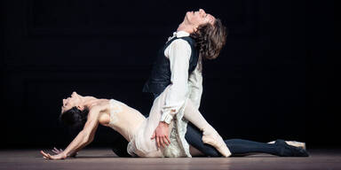 Zum Schmachten und Sterben sch&ouml;n: "Kameliendame" in der Staatsoper