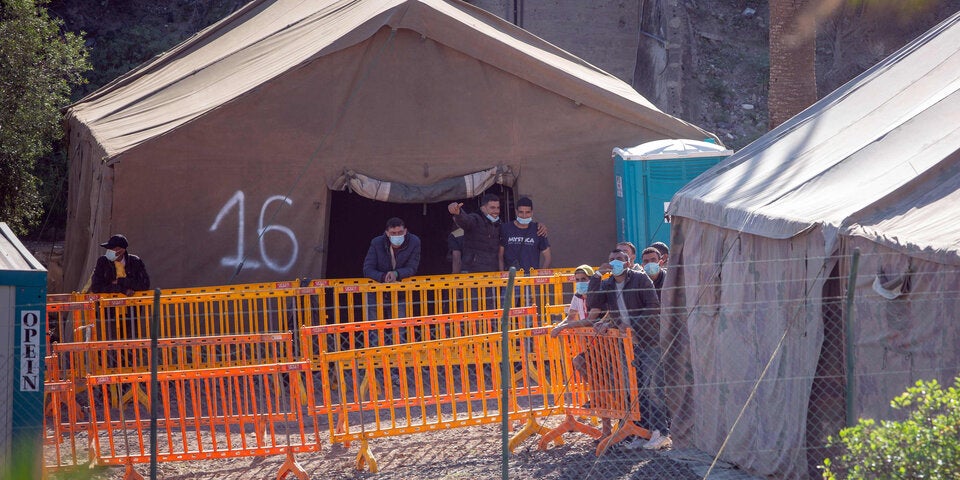 Die Kanaren als neuer Flüchtlings-Hotspot Europas | Warum so viele die 