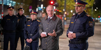 Innenminister Karner bei Polizei-Aktion am Hauptbahnhof