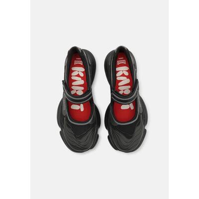 Karst von Camper über Zalando