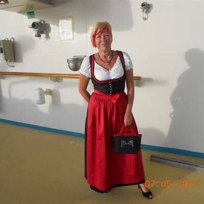 Voten Sie für das schönste Dirndl 