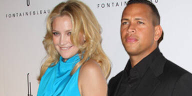 Kate Hudson flirtet mit A-Rod, knutscht mit Frau