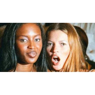 Kate_Moss_Versace_1998