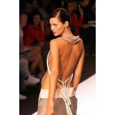 Kate_Moss_Versace_1998