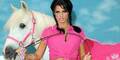 Katie Price: Reiter-Mode & Höschen-Schau