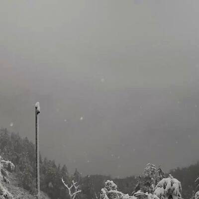 Es schneit in Österreich