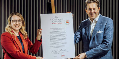 Pannen-Start für ''Kaufhaus Österreich'': Alpaka-Wanderung statt Schuhe